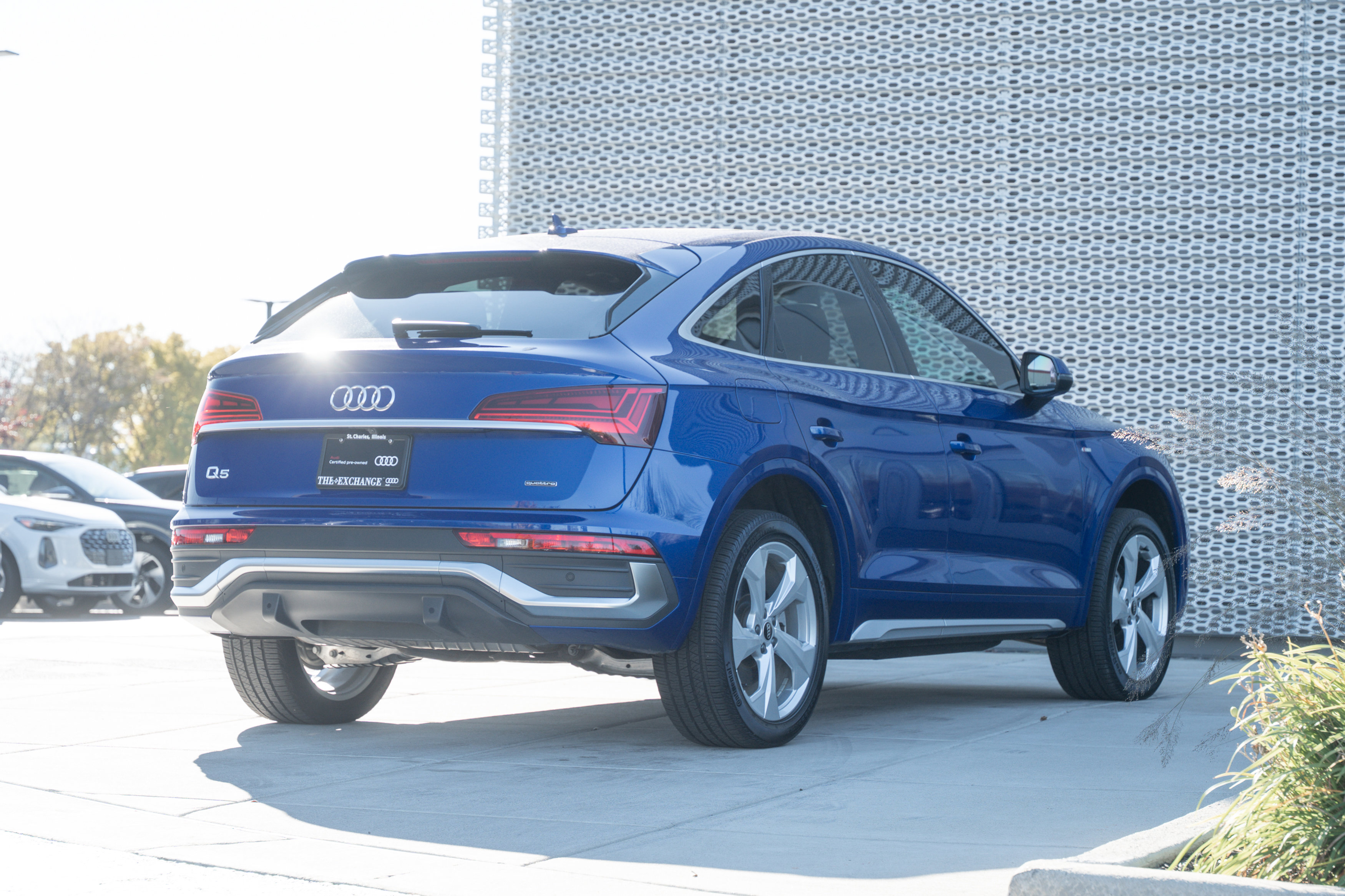 2023 Audi Q5 Sportback S line Premium Plus photo 2