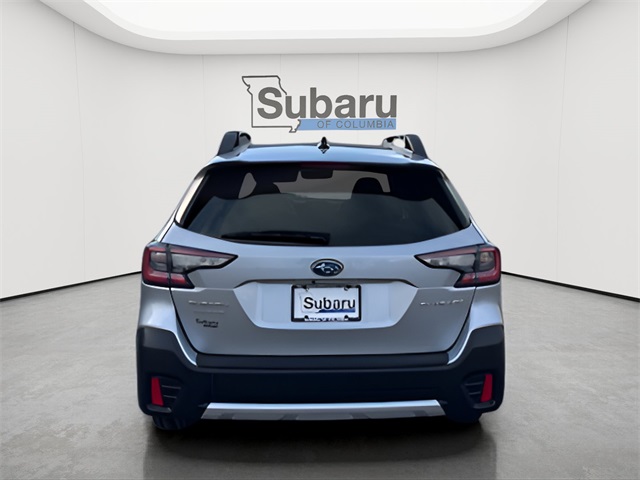 2021 Subaru Outback Limited photo 3