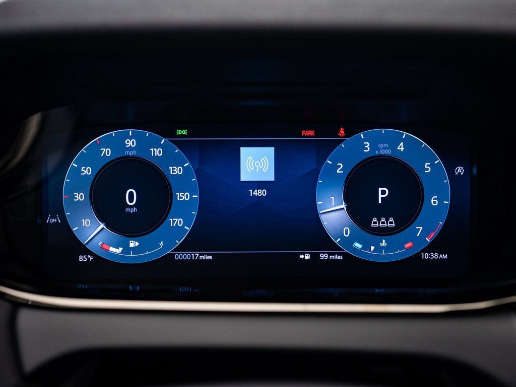 2026 Land Rover Range Rover Evoque Dynamic SE photo 24