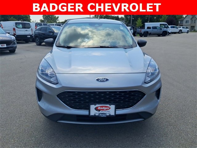2022 Ford Escape SE photo 2
