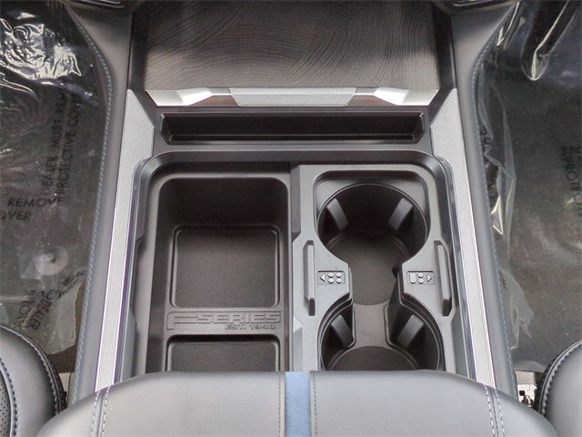 2025 Ford F-350 Platinum photo 18