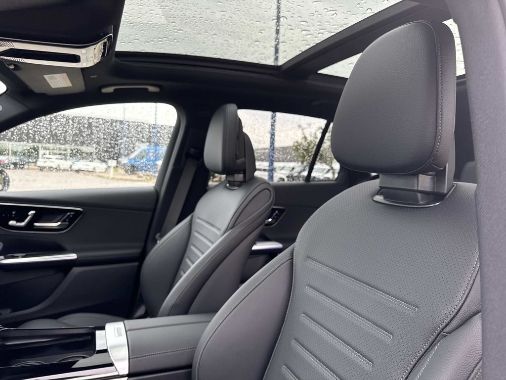 2026 Mercedes Benz GLC 350e 4MATIC photo 17