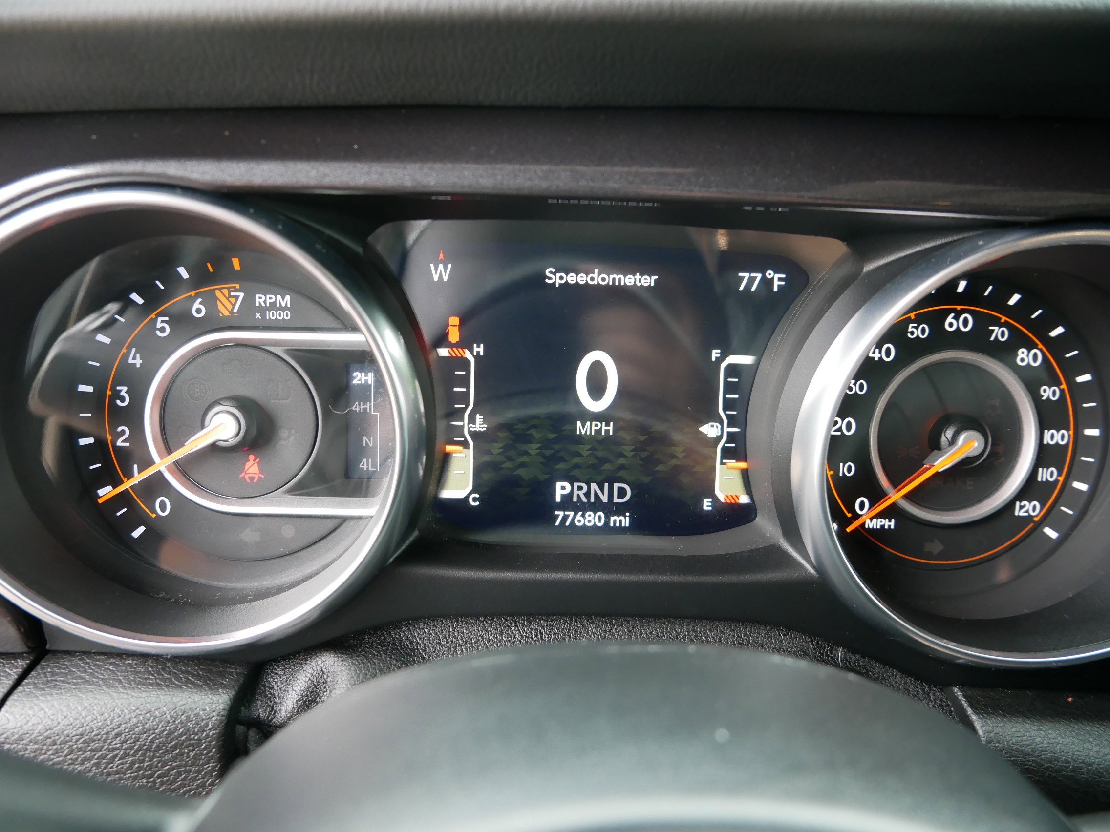 2020 Jeep Wrangler Unlimited Sahara Altitude photo 24