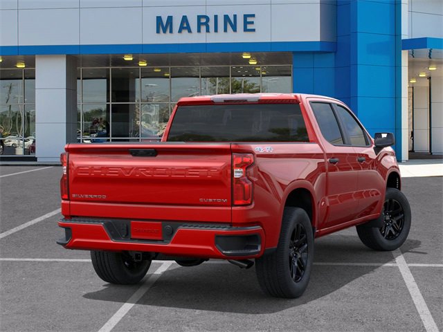 2026 Chevrolet Silverado Custom photo 4