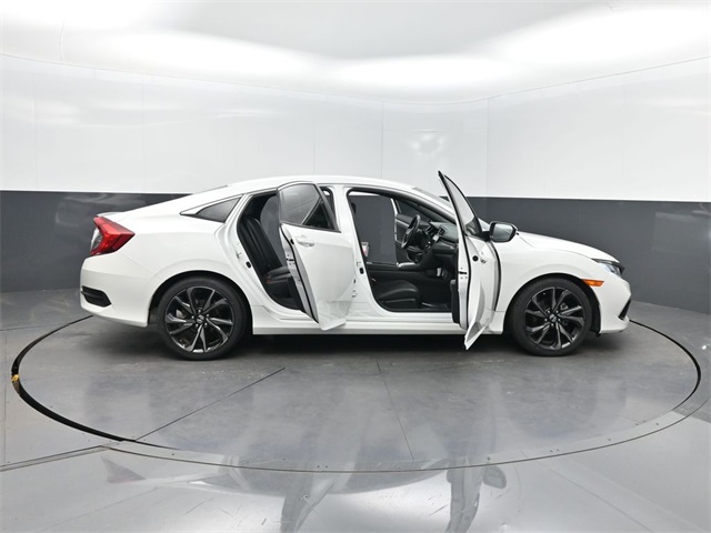 2019 Honda Civic Sport photo 33