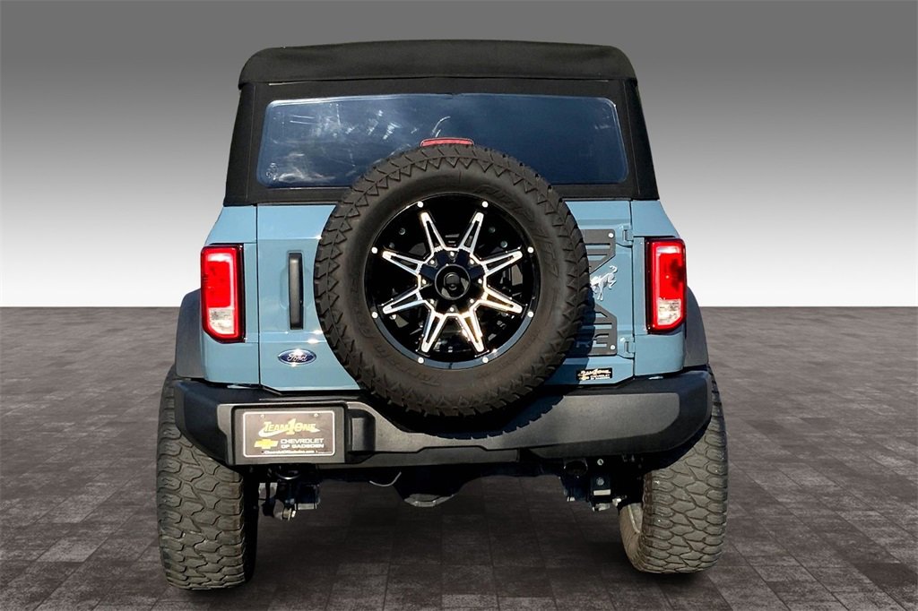 2023 Ford Bronco Base photo 4