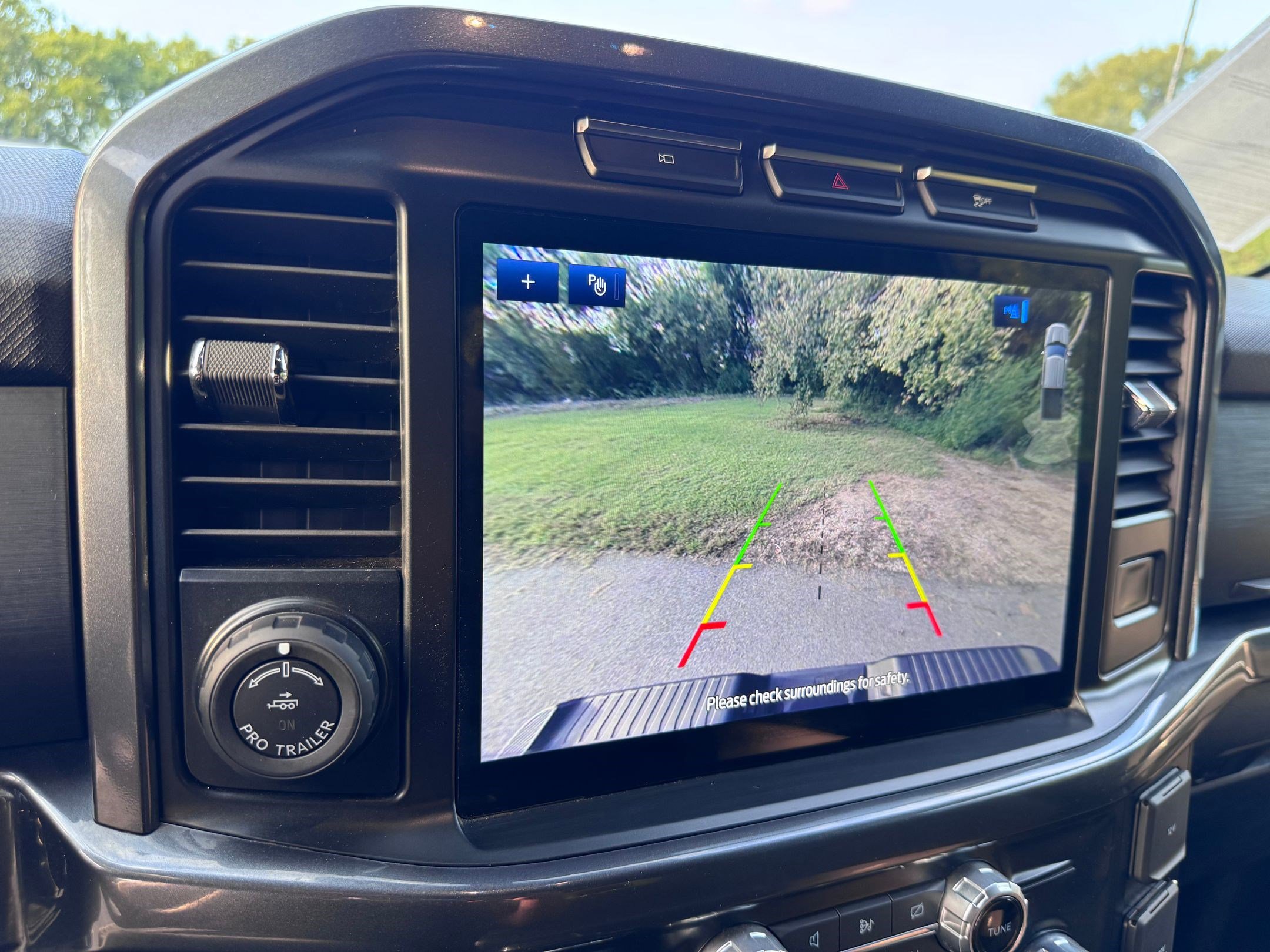 2023 Ford F-150 XLT photo 23