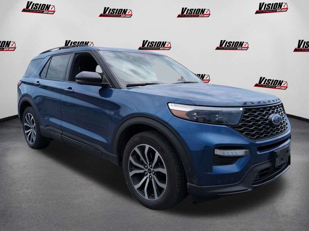 2020 Ford Explorer ST photo 3