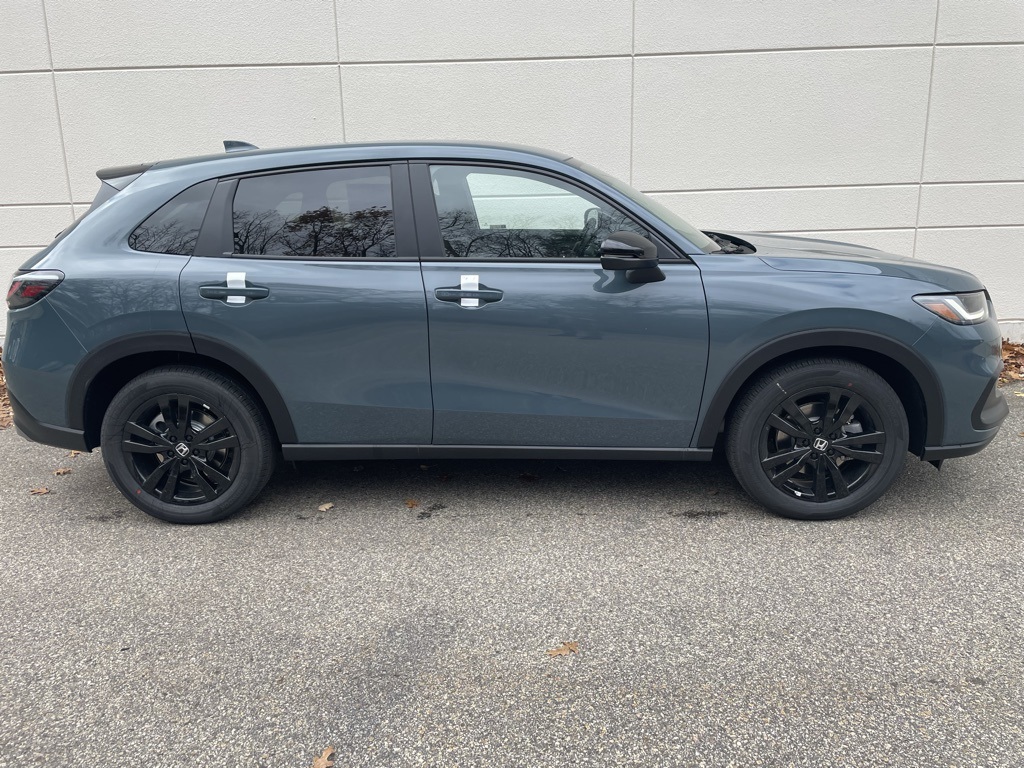 2026 Honda HR-V Sport photo 3