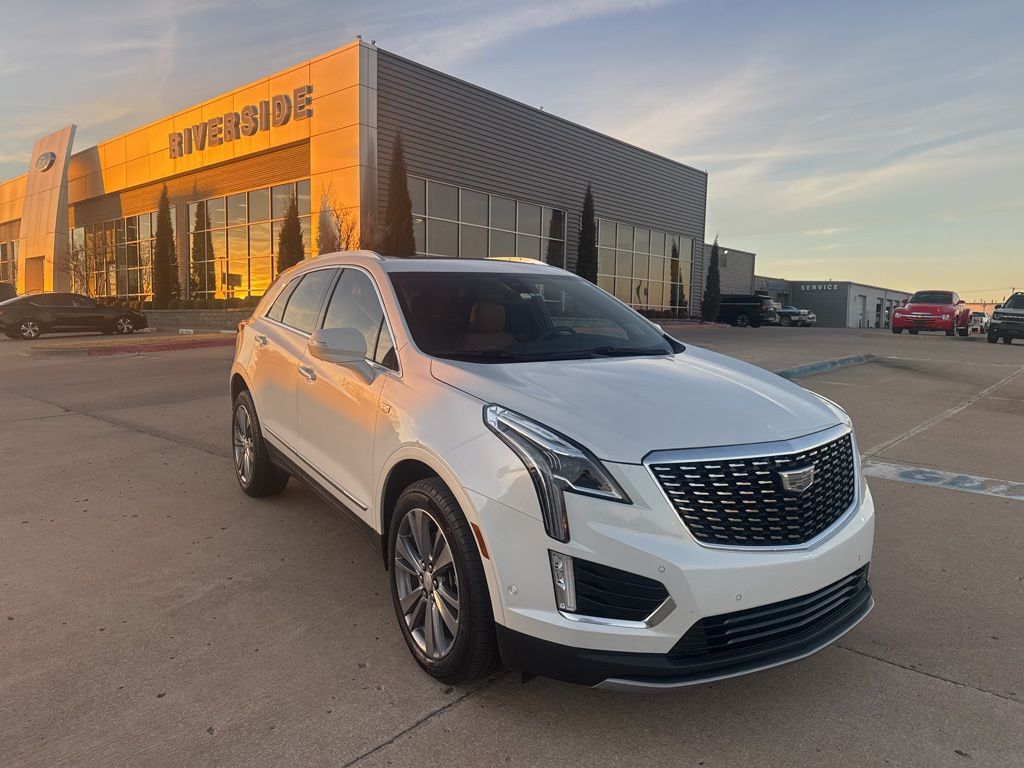 2024 Cadillac XT5 Premium Luxury's photo