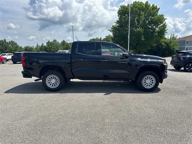 2024 Chevrolet Colorado Work Truck photo 3