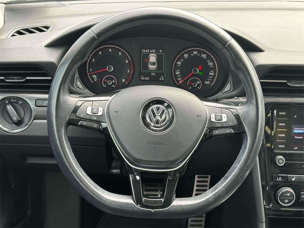 2020 Volkswagen Passat 2.0T R-Line photo 10