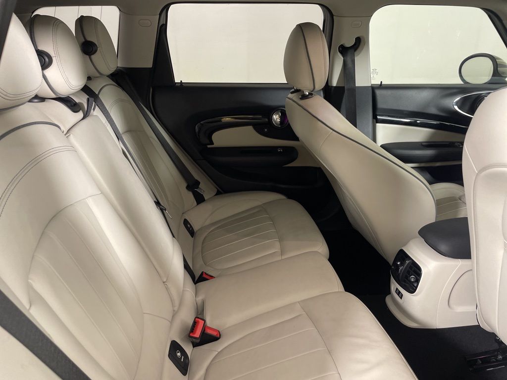 2019 Mini Cooper S Iconic photo 16
