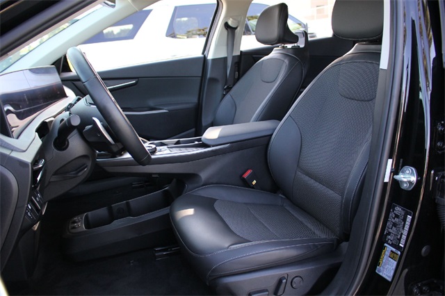 2024 Kia EV6 Light Wind photo 9