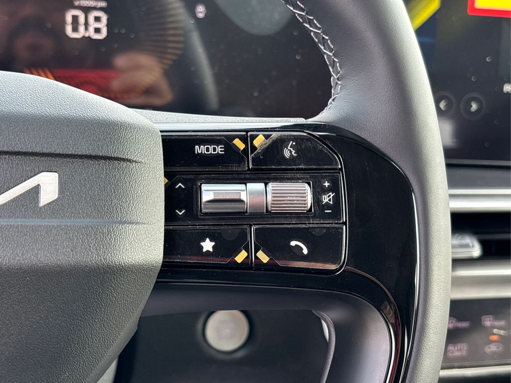 2026 Kia Sorento S photo 18