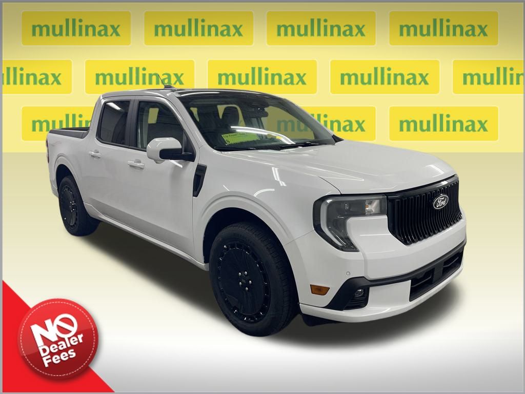 2025 Ford Maverick Lobo's photo