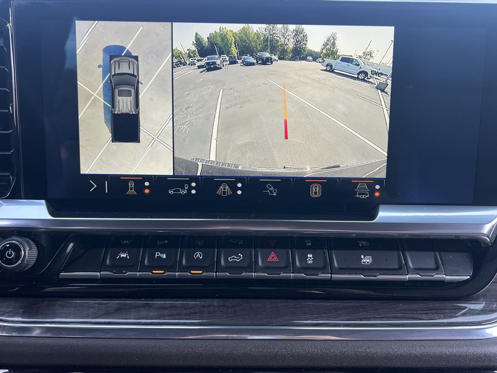 2024 Chevrolet Silverado 1500 LTZ photo 3