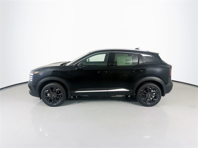 2025 Nissan Kicks SR photo 3