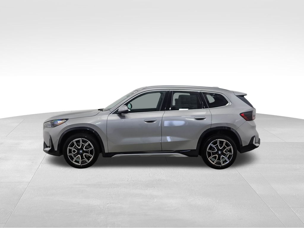 Used 2025 BMW X1 28i with VIN WBX73EF07S5073496 for sale in Minneapolis, Minnesota