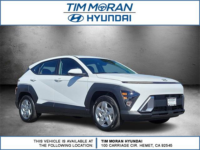 2026 Hyundai Kona SE photo 2