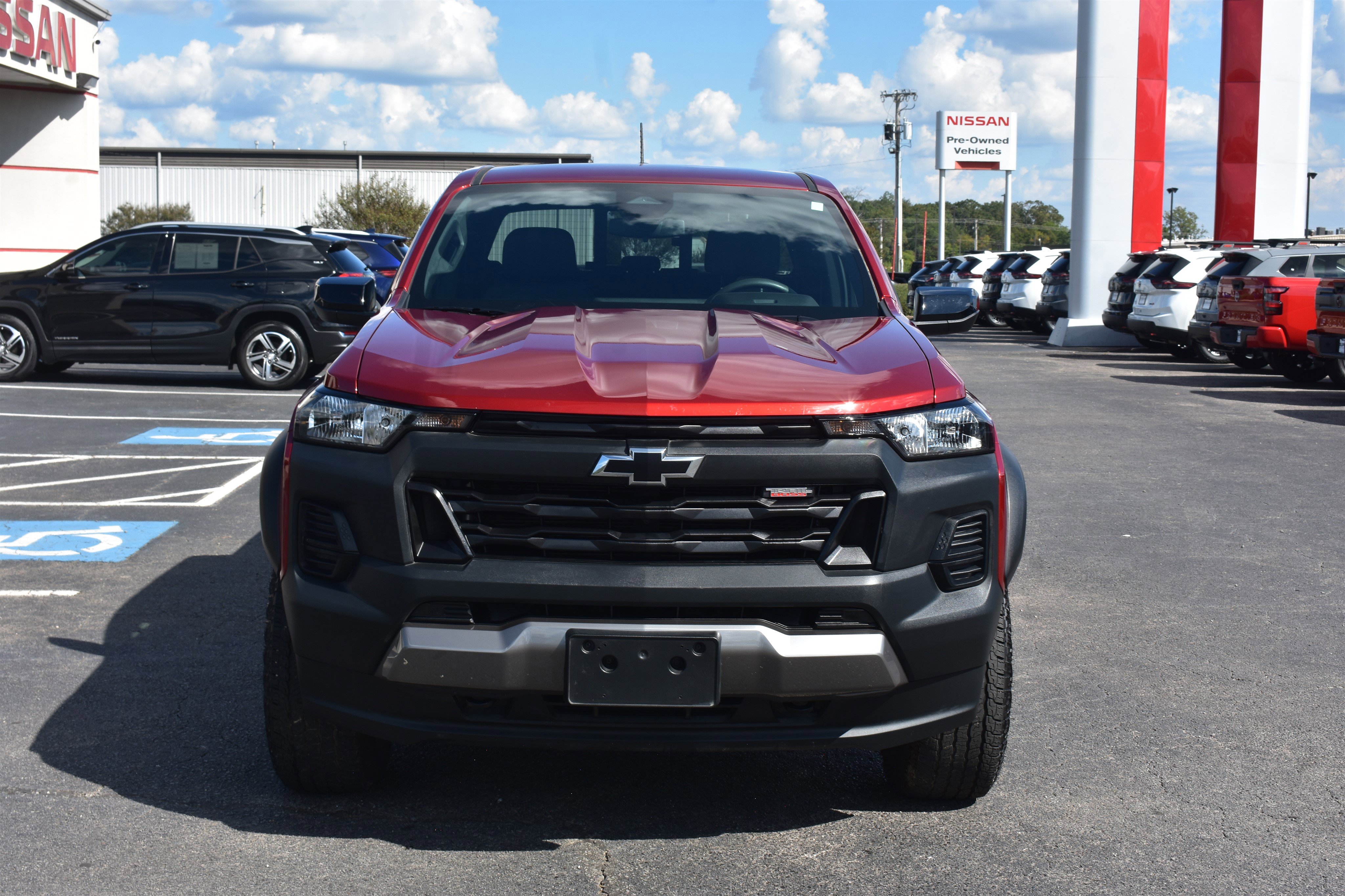 Used 2024 Chevrolet Colorado Trail Boss with VIN 1GCPTEEK6R1242487 for sale in Little Rock