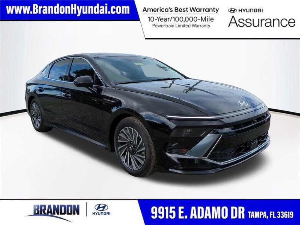 2025 Hyundai Sonata Hybrid