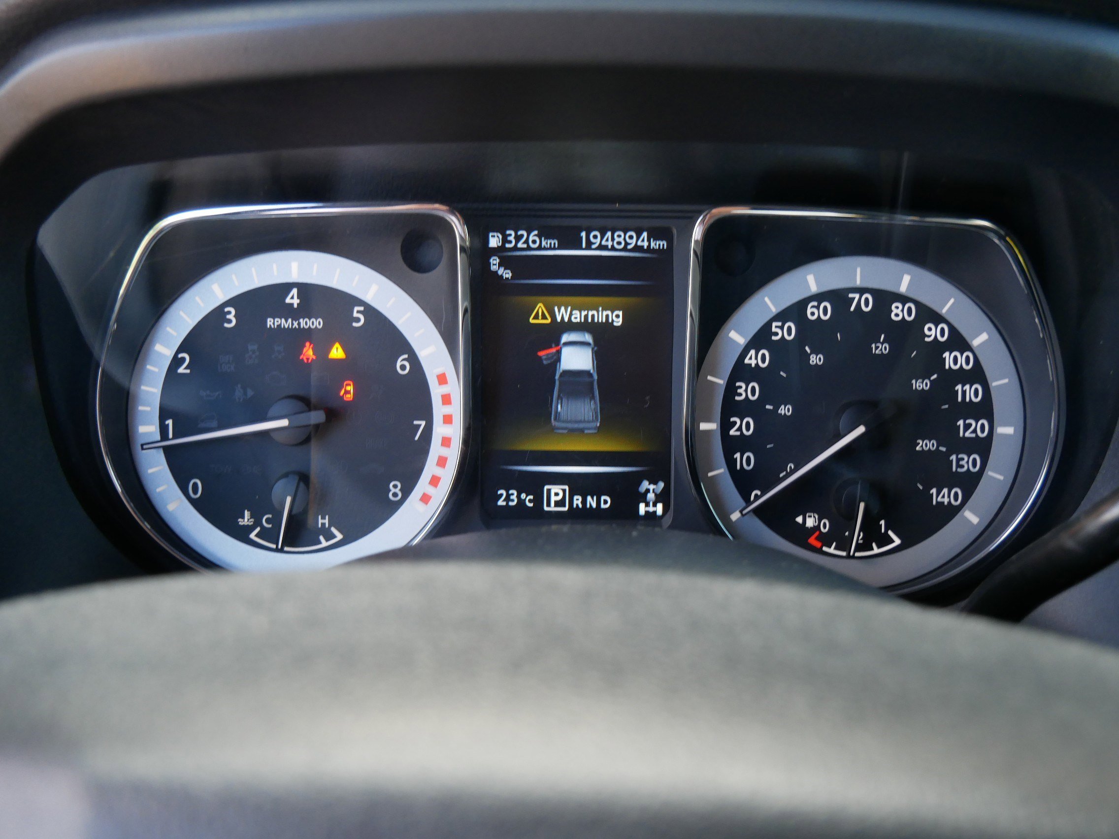 2018 Nissan Titan SV photo 21
