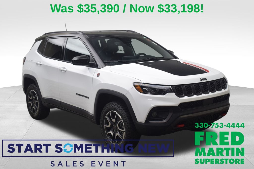 2026 Jeep Compass Trailhawk's photo
