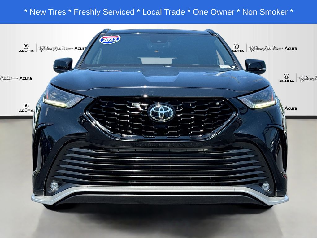 2022 Toyota Highlander XSE photo 3