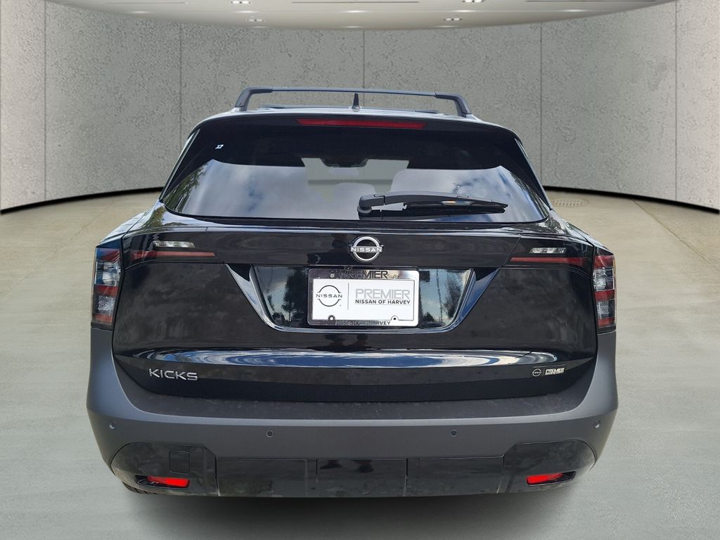 2026 Nissan Kicks SV photo 4