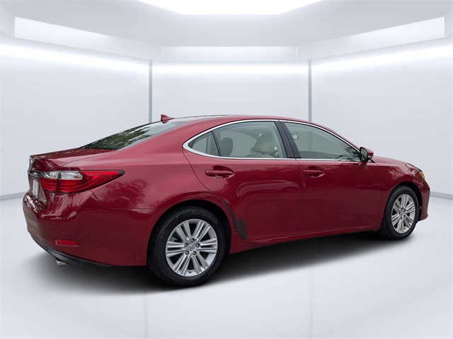 2013 Lexus ES 350 photo 3