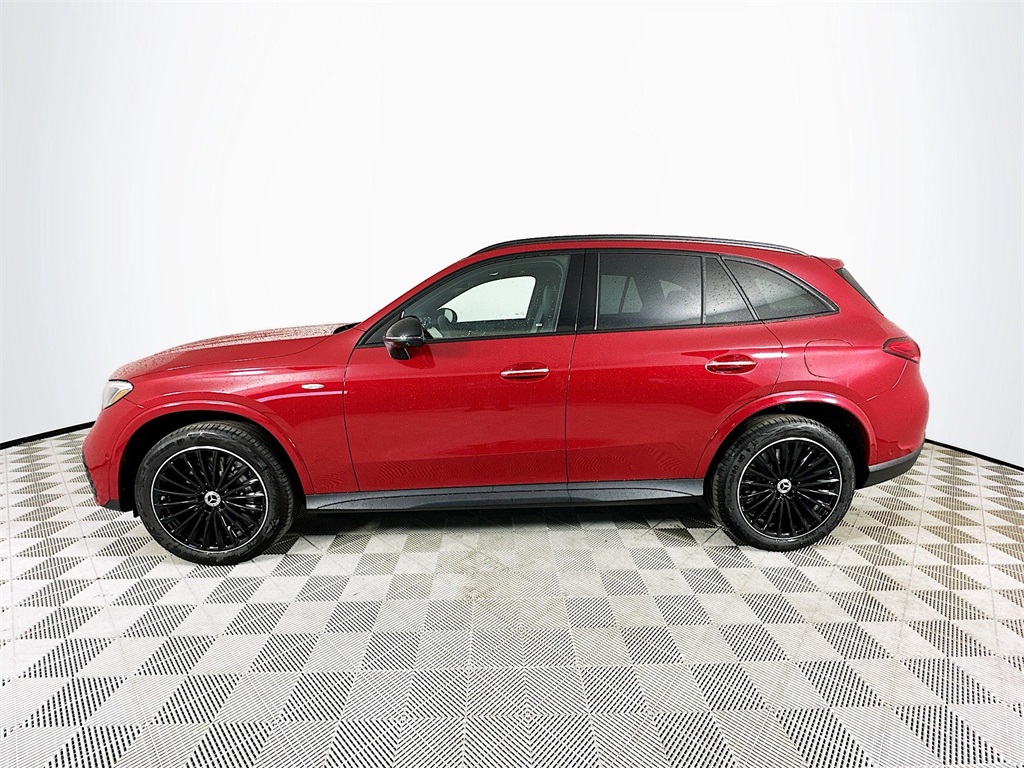 2025 Mercedes Benz GLC 350e 4MATIC photo 4