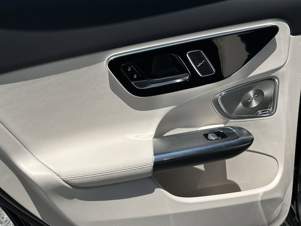 2025 Mercedes Benz C 300 4MATIC Sedan photo 25
