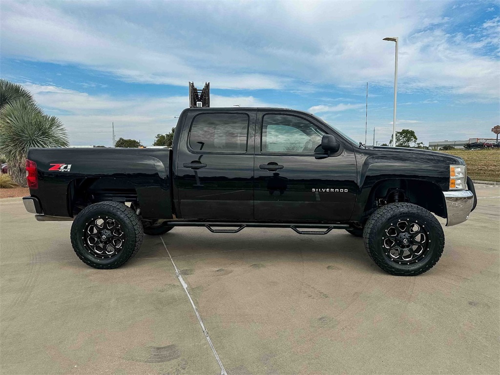 2013 Chevrolet Silverado 1500 LT photo 2