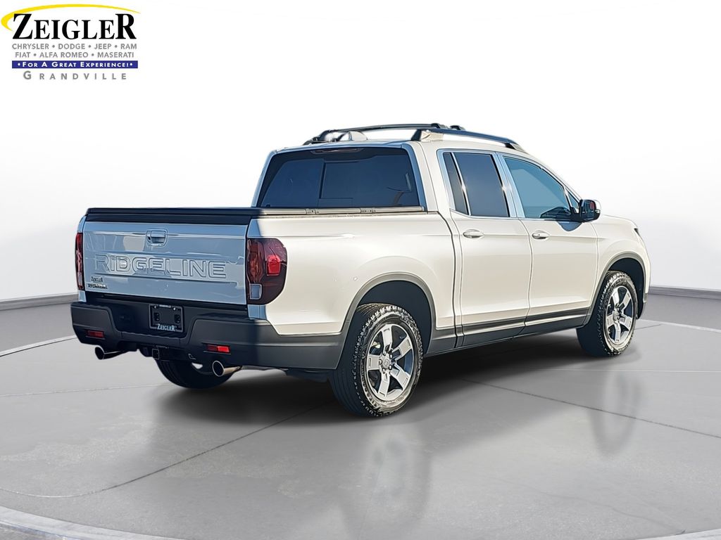 2024 Honda Ridgeline RTL photo 3