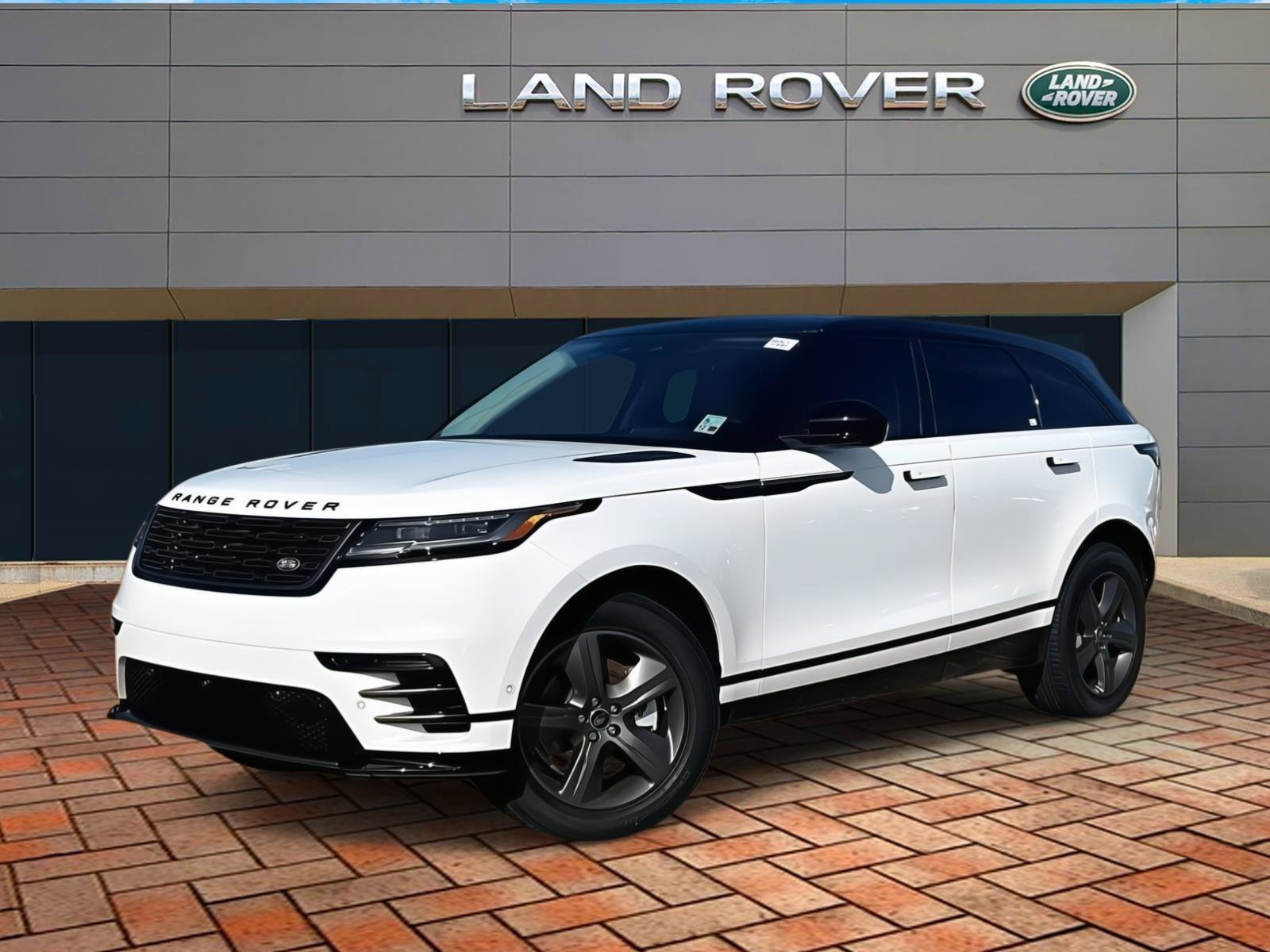 2025 Land Rover Range Rover Velar Dynamic SE's photo