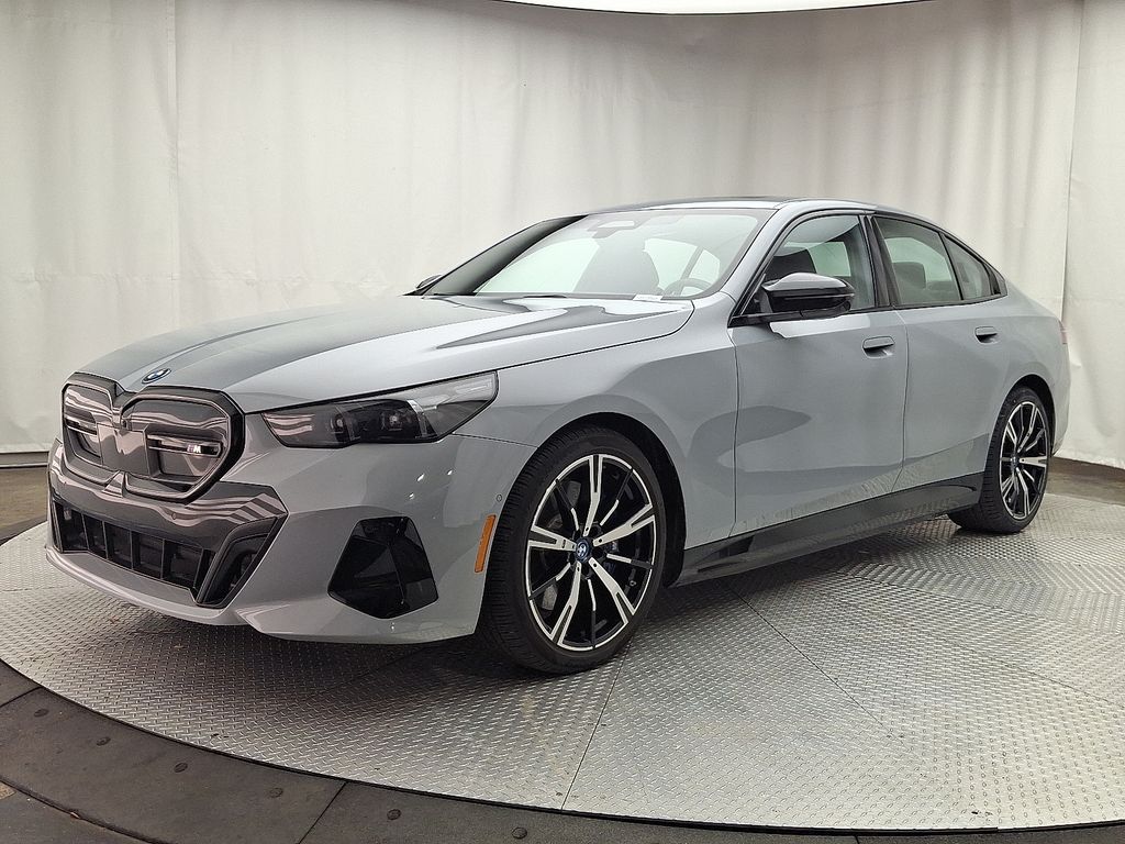 2024 BMW i5 M60's photo