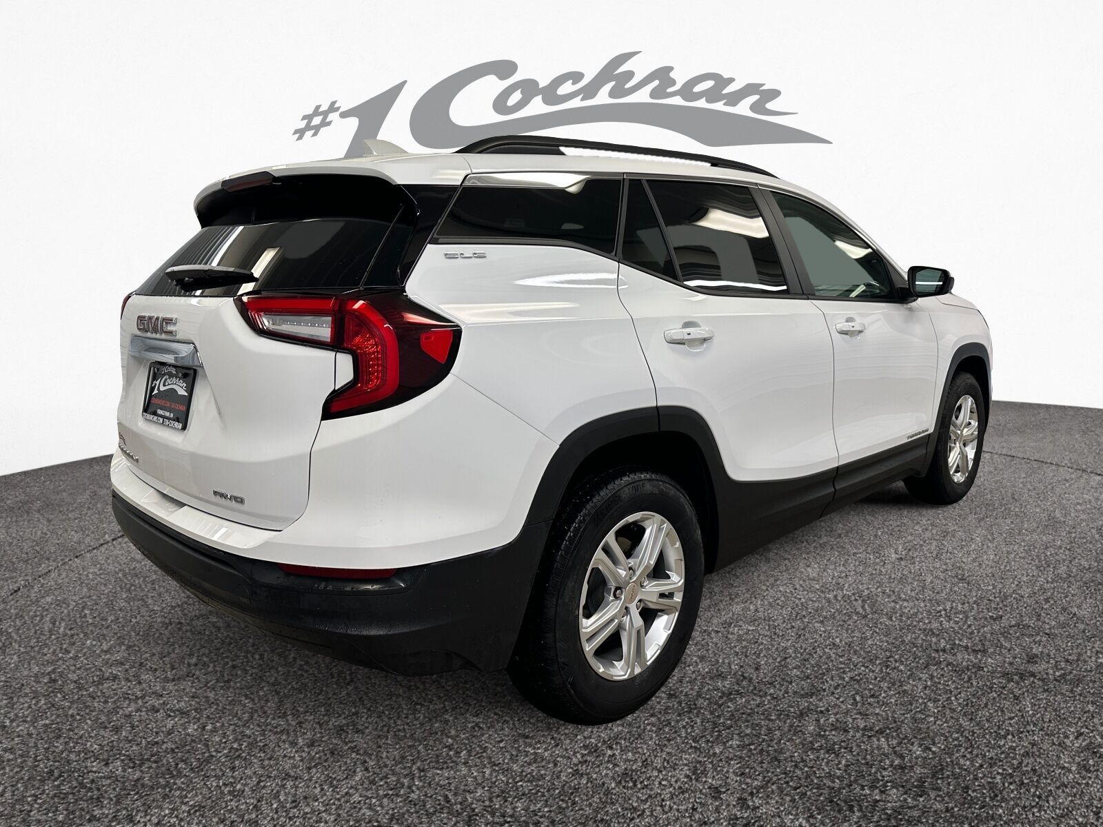 2022 Gmc Terrain SLE photo 2