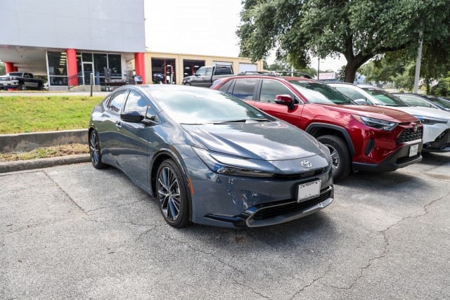 Pre-Owned 2024 Toyota Prius Limited With Navigation