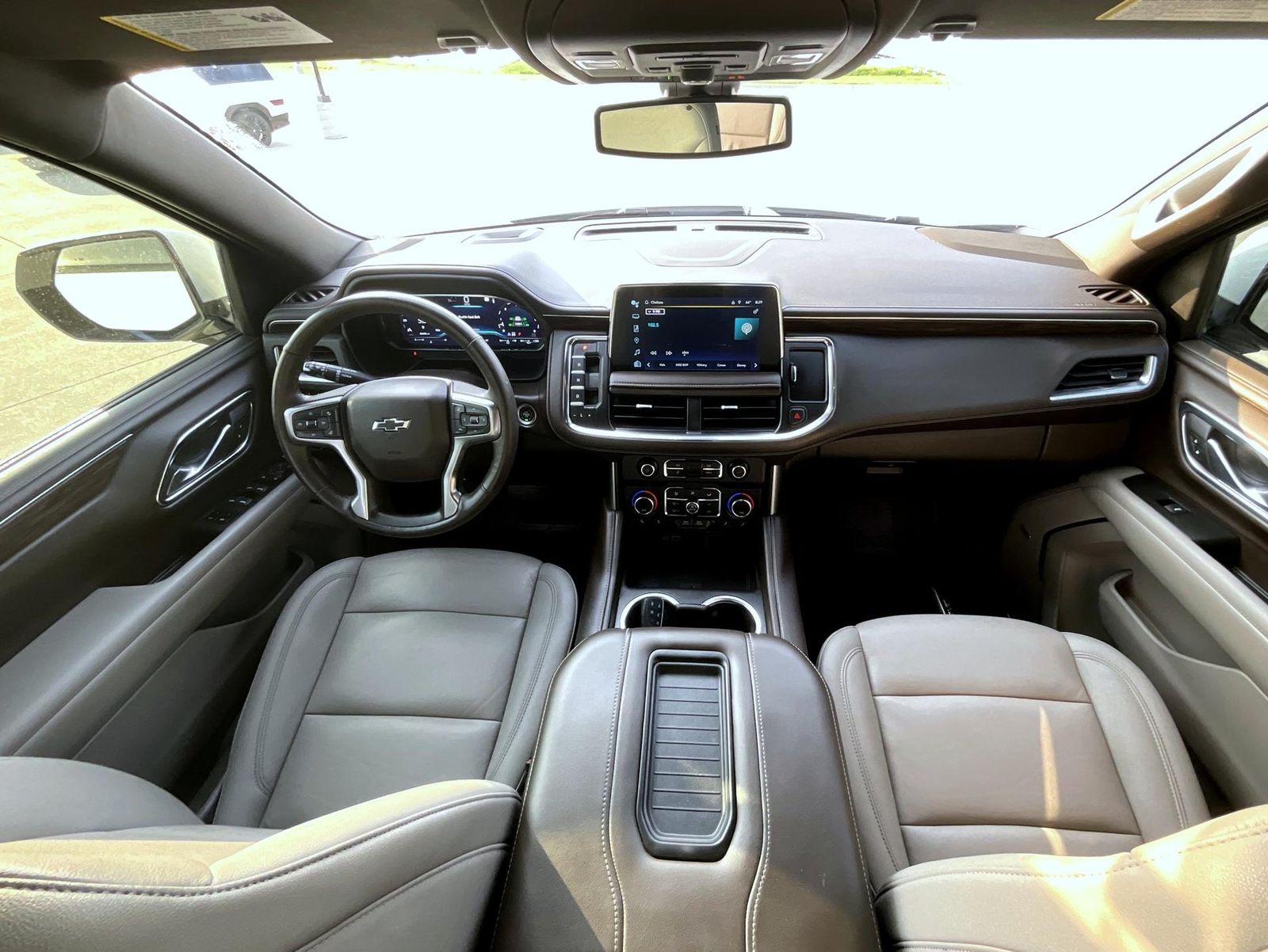 2022 Chevrolet Tahoe Z71 photo 13