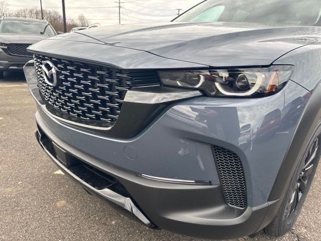 2025 Mazda CX-50 Premium photo 9