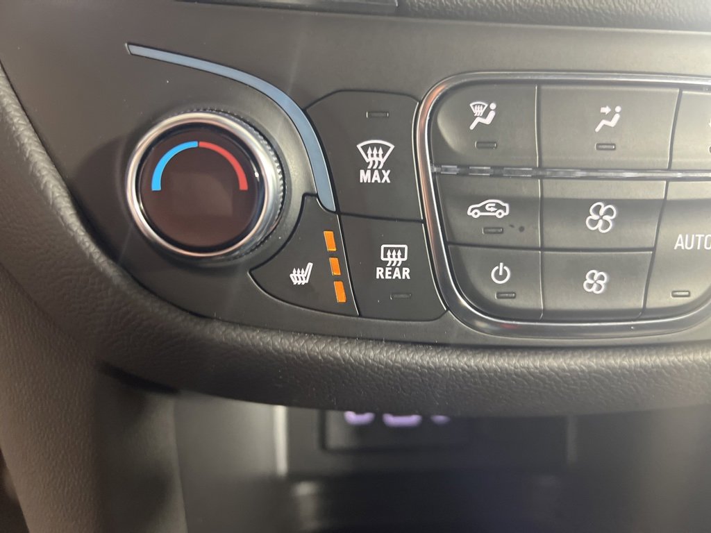 2023 Chevrolet Equinox LT photo 14