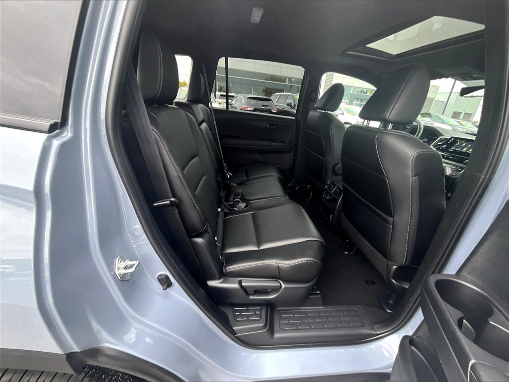 2023 Honda Passport EX-L photo 16