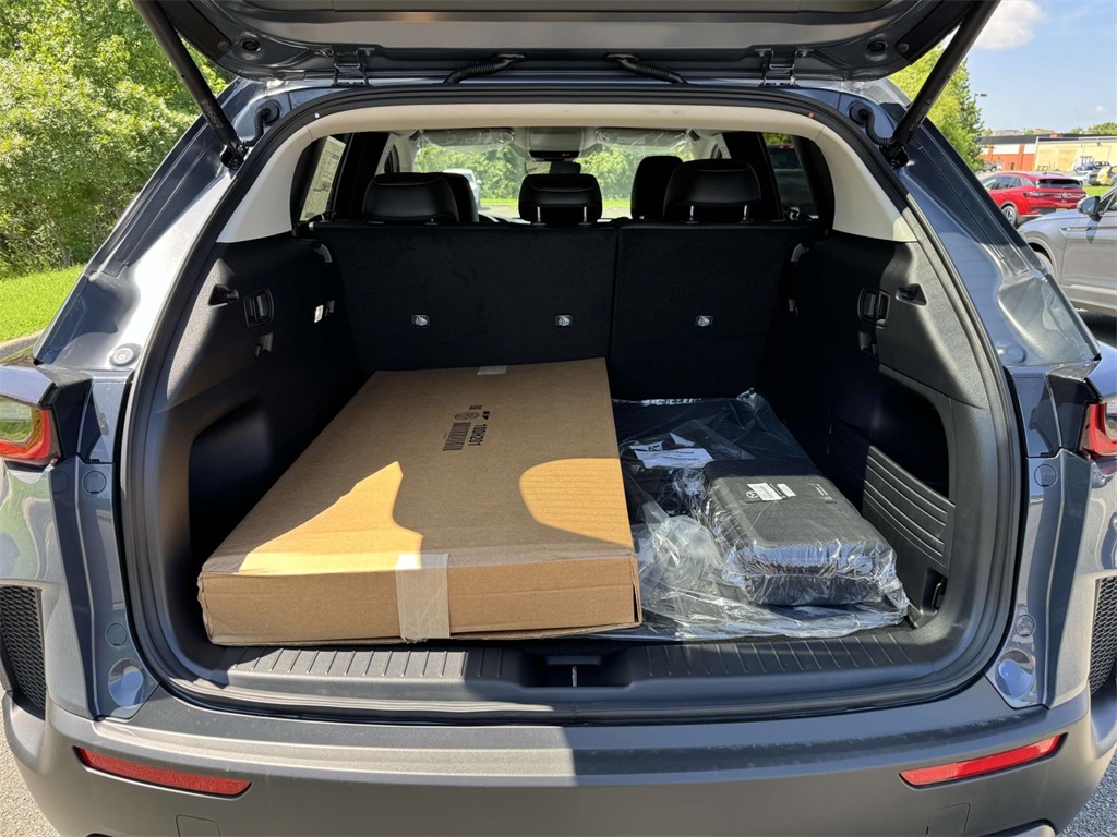 2025 Mazda CX-50 2.5 Select photo 25