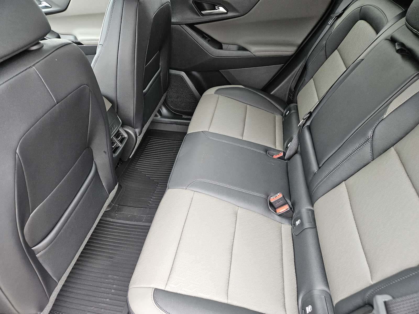 2026 Chevrolet Equinox LT photo 20