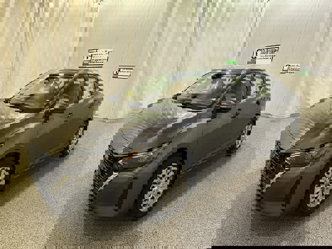 2025 Nissan Sentra S photo 3