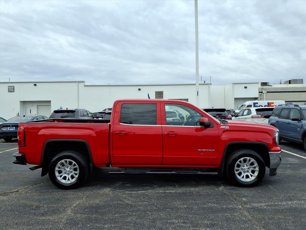 2017 Gmc Sierra 1500 SLE photo 2