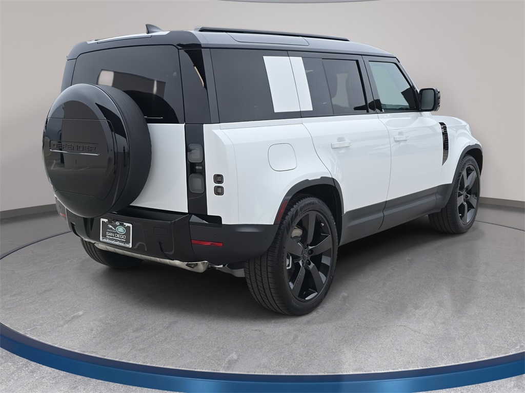 2026 Land Rover Defender 110 S photo 2