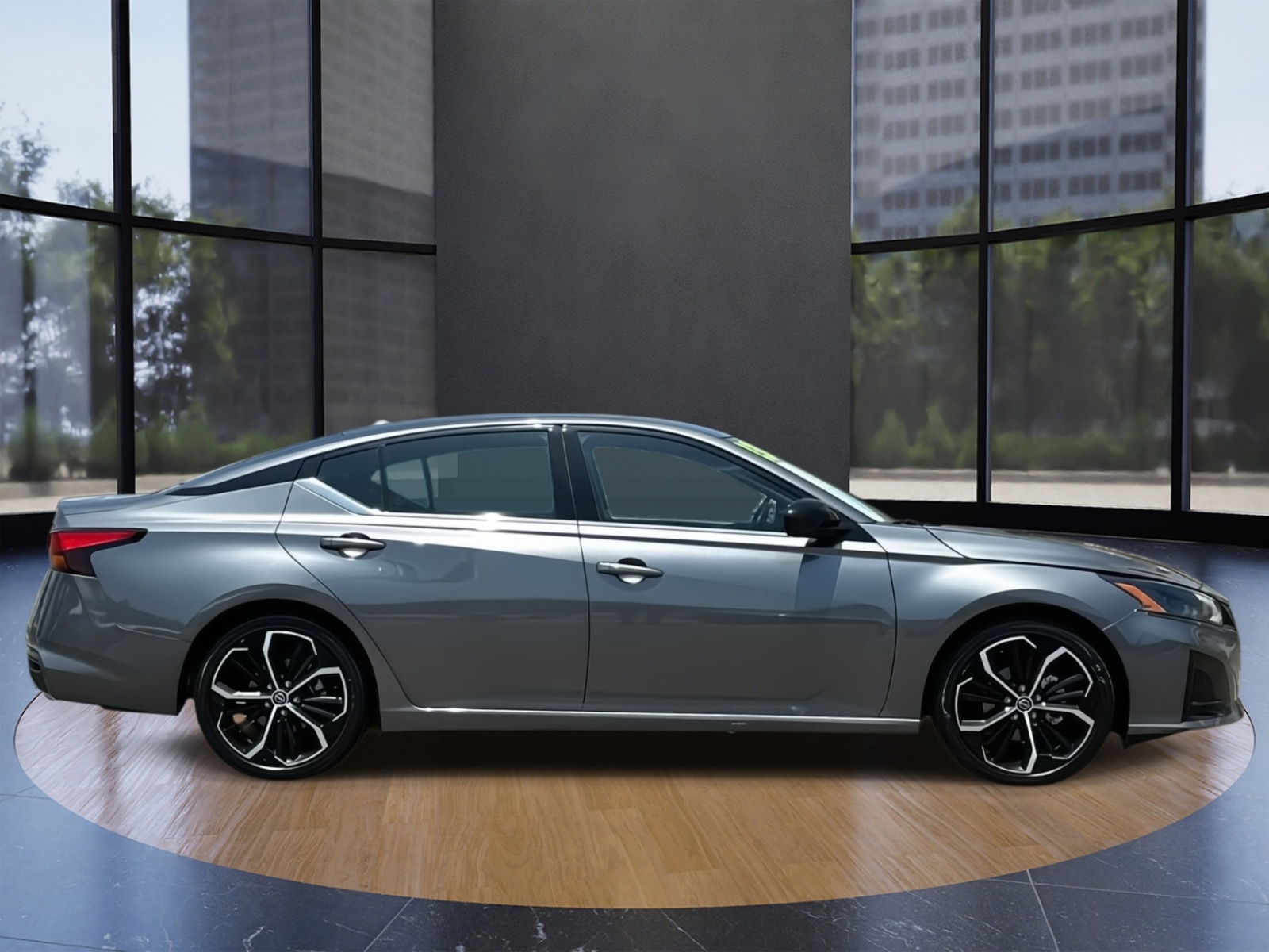 2023 Nissan Altima 2.5 SR photo 3