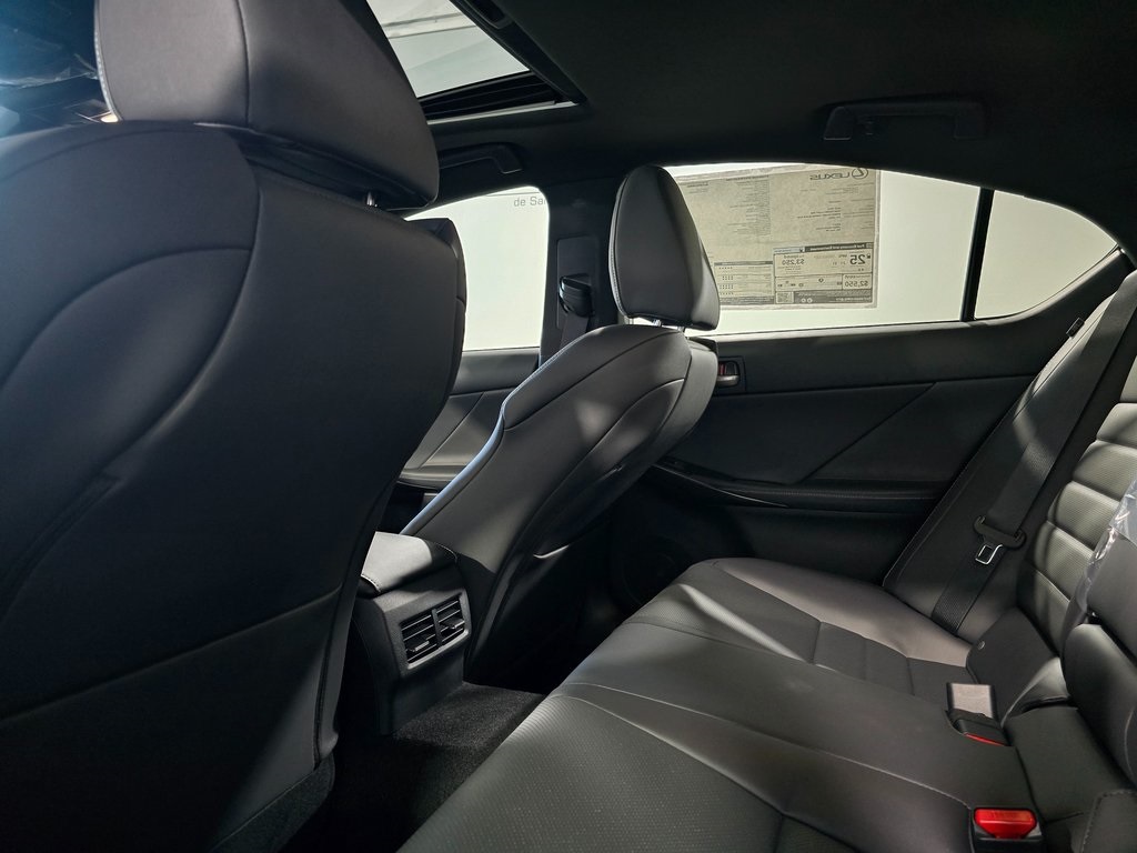 2025 Lexus IS 300 F SPORT photo 25